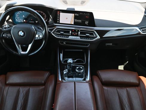 Used 2019 BMW X5 xDrive40i w/ Executive Package AWD/4WD image 15