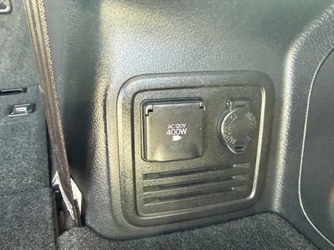 Used 2015 Toyota 4Runner SR5 Premium AWD/4WD image 33