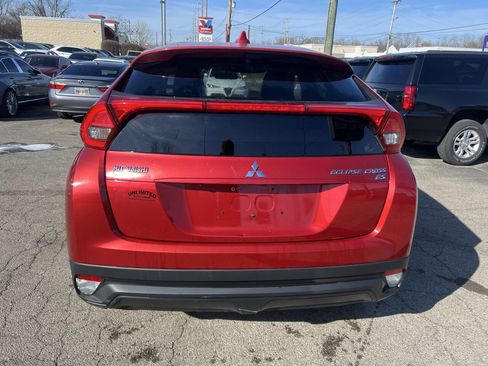 Used 2018 Mitsubishi Eclipse Cross ES image 10