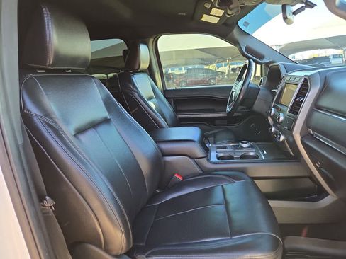 Used 2021 Ford Expedition Max XLT RWD image 18