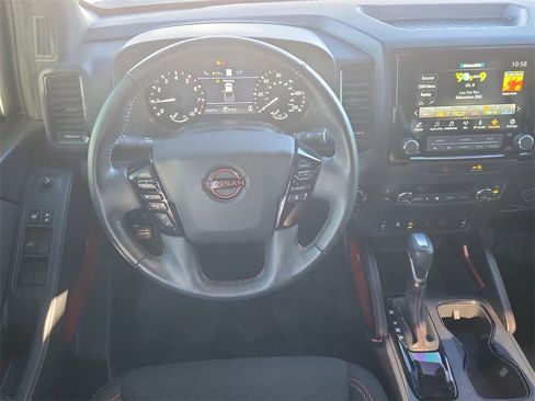 Used 2023 Nissan Frontier PRO-4X w/ Pro Convenience Package image 11