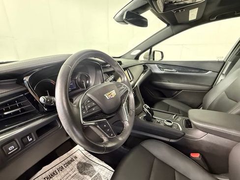 Used 2023 Cadillac XT5 Premium Luxury w/ LPO, Floor Liner Package AWD/4WD image 6