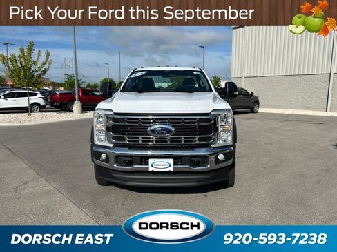 New 2026 Ford F550 4x4 Regular Cab Super Duty image 2