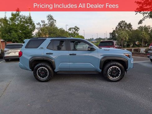 Certified 2025 Toyota 4Runner TRD Off-Road Premium AWD/4WD image 4