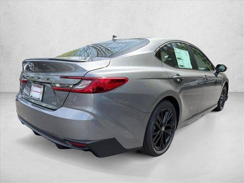 Used 2026 Toyota Camry SE FWD image 3