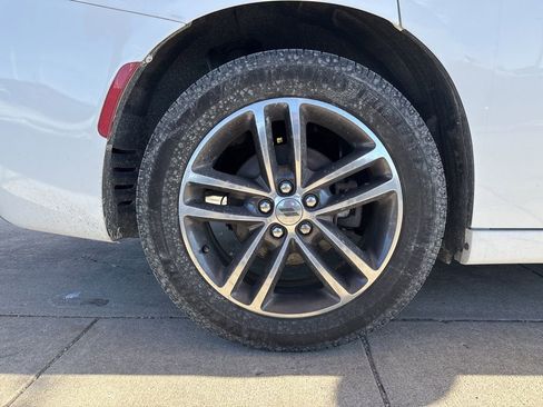 Used 2018 Dodge Charger GT image 30