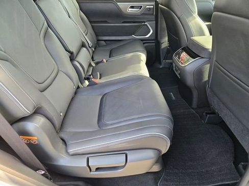 Used 2025 INFINITI QX80 Luxe RWD image 20