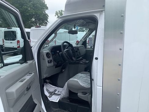 New 2025 Ford E-350 and Econoline 350 Super Duty w/ Power Equipment Group image 8