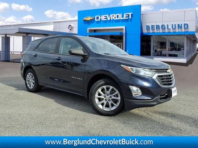 Used 2020 Chevrolet Equinox LS w/ LS Convenience Package