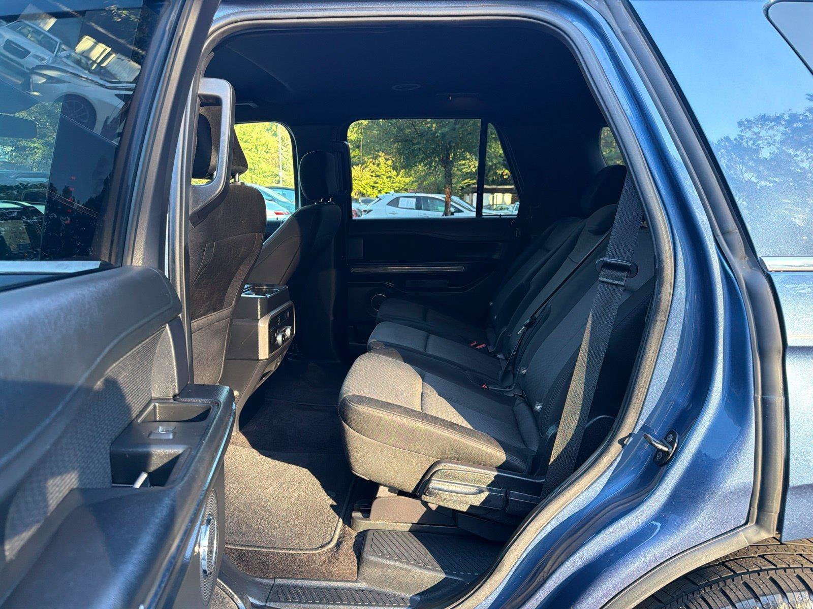 Used 2020 Ford Expedition XLT RWD image 24