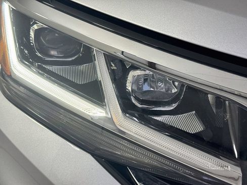 Used 2022 Volkswagen Atlas SE FWD image 37