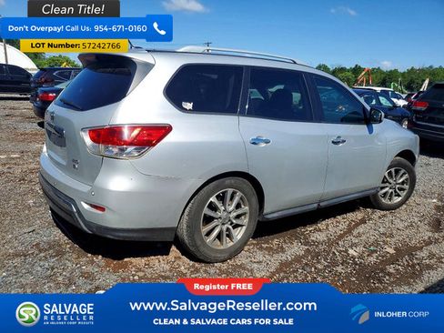Used 2013 Nissan Pathfinder SV AWD/4WD image 4