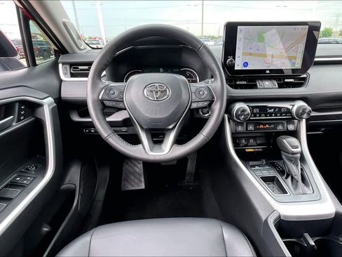 Used 2025 Toyota RAV4 XLE Premium w/ Weather Package image 6