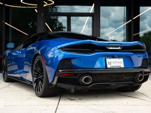 Used 2021 McLaren GT RWD image 3