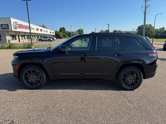 Used 2025 Jeep Grand Cherokee Summit AWD/4WD video 2