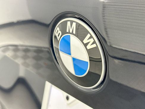 New 2026 BMW X5 M60i w/ Executive Package image 22