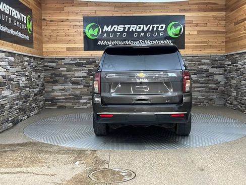Used 2021 Chevrolet Tahoe LT w/ Luxury Package AWD/4WD image 11