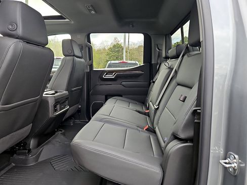 New 2026 Chevrolet Silverado 1500 RST w/ Z71 Off-Road Package AWD/4WD image 7