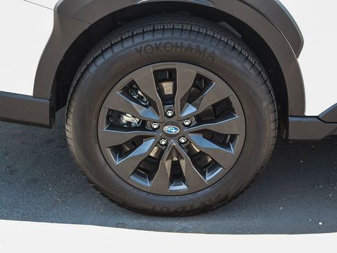 Used 2024 Subaru Outback Onyx Edition AWD/4WD image 8