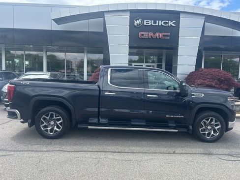 Used 2024 GMC Sierra 1500 SLT w/ SLT Premium Plus Package AWD/4WD image 2
