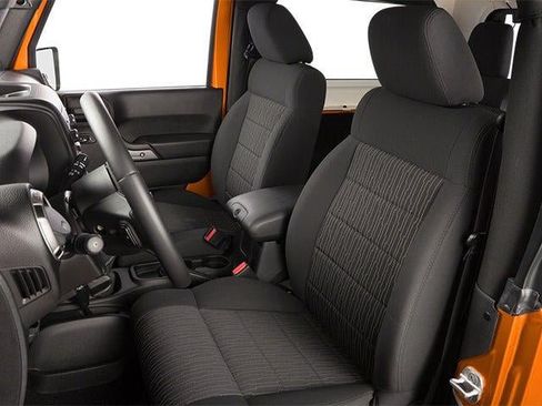 Used 2013 Jeep Wrangler Sport AWD/4WD image 8