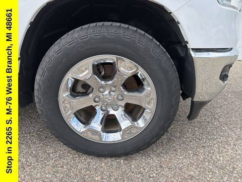 Used 2021 RAM 1500 Big Horn AWD/4WD image 6