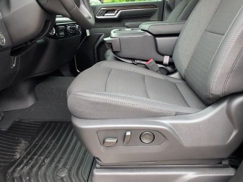 New 2026 Chevrolet Silverado 2500 LT w/ Trail Boss Package AWD/4WD image 11