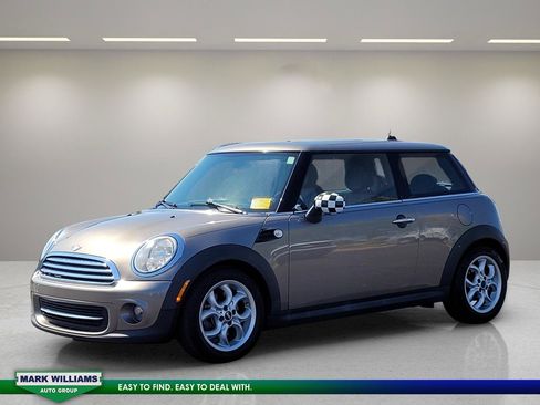 Used 2011 MINI Cooper Hardtop FWD image 8