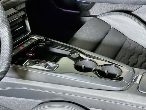 Used 2022 Audi e-tron GT Prestige w/ Prestige Package AWD/4WD image 19