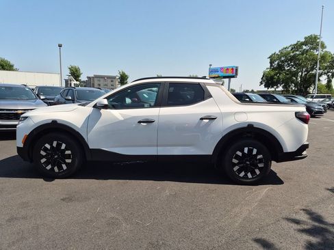 Used 2025 Hyundai Santa Cruz SEL FWD image 10