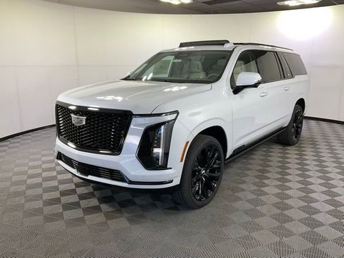 New 2026 Cadillac Escalade ESV Platinum Sport AWD/4WD image 1