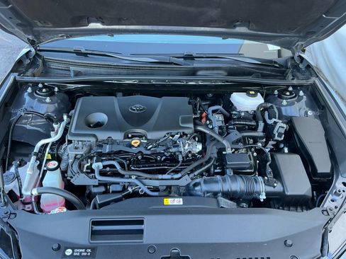 Certified 2025 Toyota Camry SE image 21