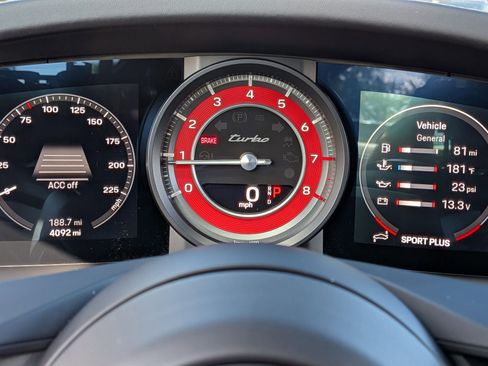 Certified 2022 Porsche 911 Turbo image 17