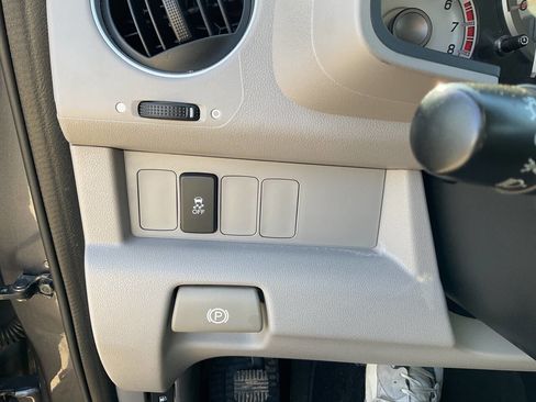 Used 2015 Honda Pilot LX image 17