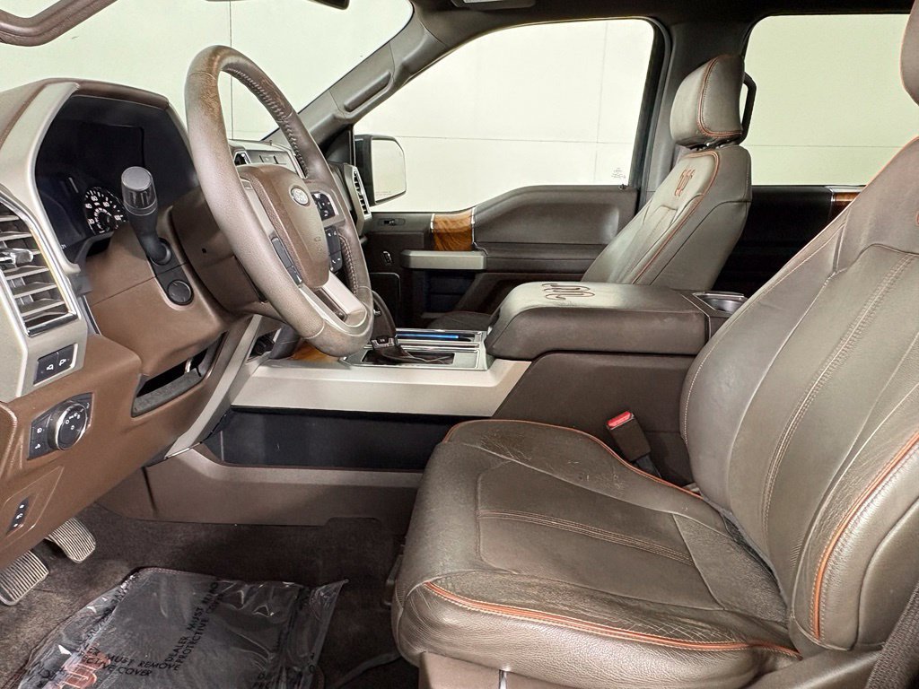 Used 2015 Ford F150 King Ranch w/ Equipment Group 601A Luxury AWD/4WD image 20