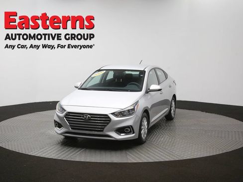 Used 2022 Hyundai Accent SEL FWD image 55