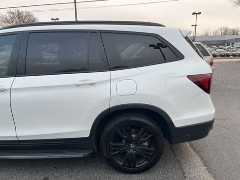 Used 2022 Honda Pilot Black Edition image 10