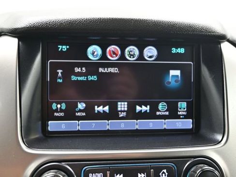 Used 2020 Chevrolet Suburban LS w/ Enhanced Driver Alert Package RWD image 21