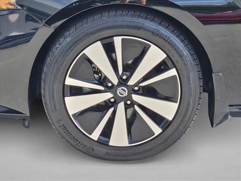 Used 2021 Nissan Altima 2.5 SL FWD image 24
