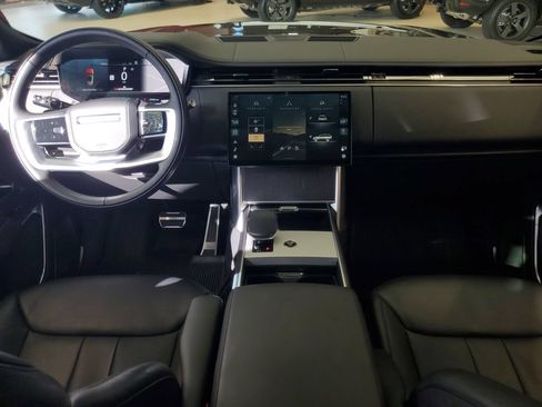 Used 2024 Land Rover Range Rover Autobiography AWD/4WD image 27
