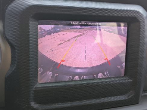 Used 2018 Jeep Wrangler Unlimited Sport S AWD/4WD image 25