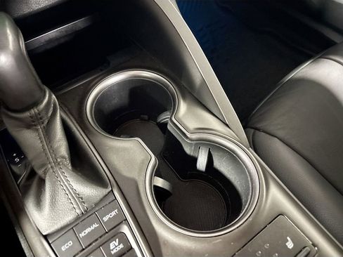 Used 2021 Toyota Camry XSE w/ Navigation Upgrade Package image 15