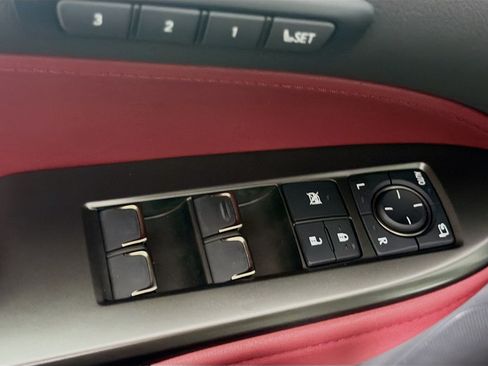 Used 2024 Lexus NX 250 FWD w/ Towing Package (2000 Lbs) image 15