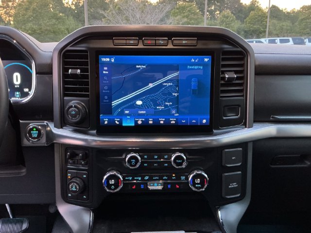 Used 2021 Ford F150 Lariat AWD/4WD image 20
