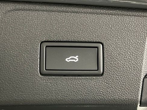 New 2026 Volkswagen Atlas SEL AWD/4WD image 36