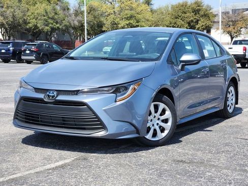 New 2026 Toyota Corolla LE image 1