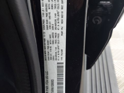 Used 2024 RAM 1500 Limited AWD/4WD image 22