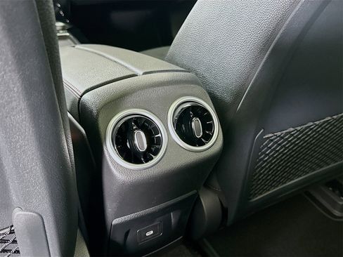 New 2026 Mercedes-Benz CLA 250 4MATIC image 27