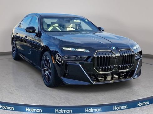 New 2026 BMW 760i xDrive w/ Executive Package AWD/4WD image 3