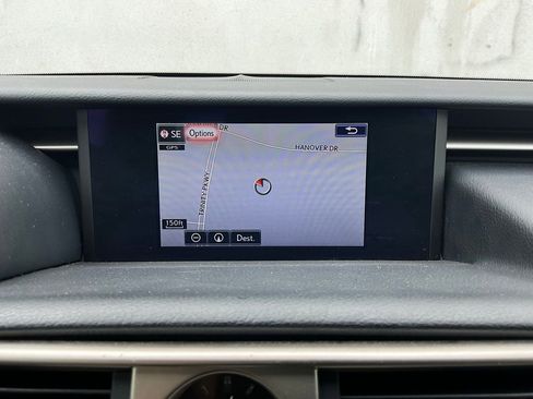 Used 2016 Lexus IS 200t RWD image 31